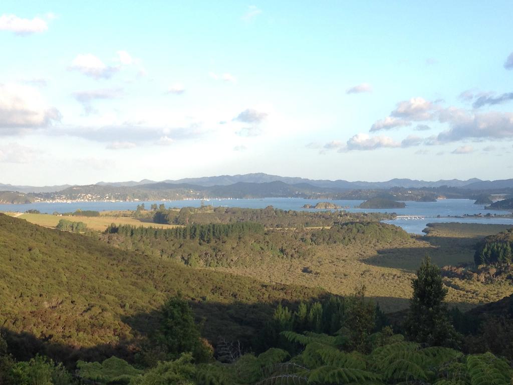 Baywaterviews Bed & Breakfast Haruru Exterior photo